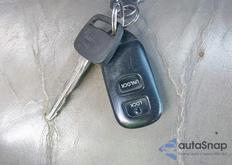 2004 Toyota Tundra Limited V8 z USA, uszkodzony, nr VIN 5TBDT48124S458261